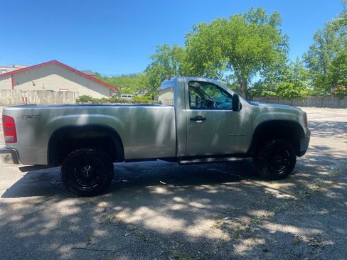 Used 2013 GMC Sierra 2500 W/T w/ Snow Plow Prep Package AWD/4WD image 6