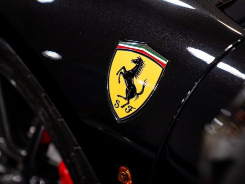 Used 2020 Ferrari 488 Pista Coupe image 16