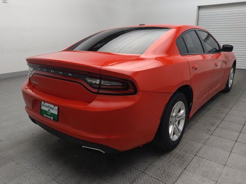 Used 2022 Dodge Charger SXT RWD image 9
