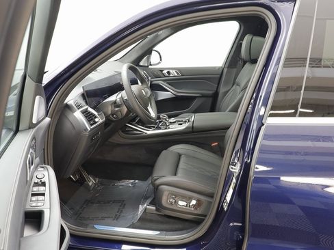 New 2026 BMW ALPINA XB7 image 6