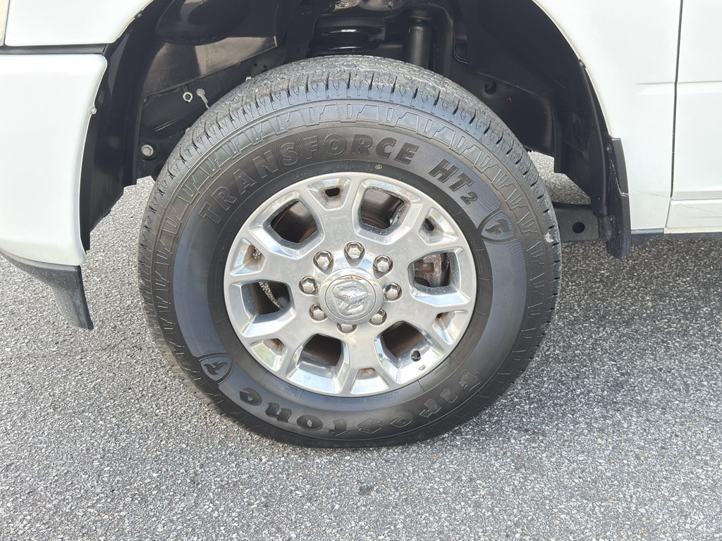 Used 2024 RAM 2500 Laramie w/ Safety Group AWD/4WD image 36