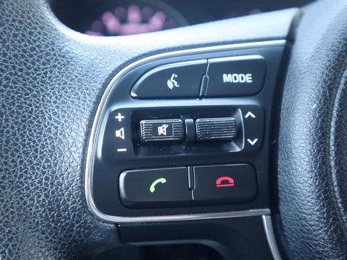 Used 2017 Kia Sportage LX FWD image 58