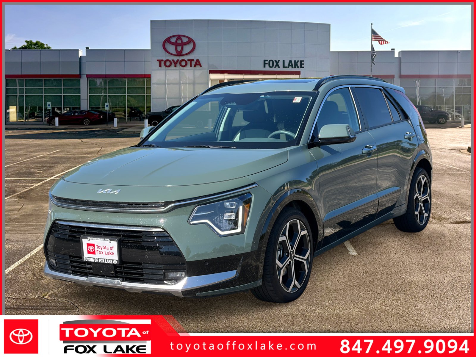 Used 2023 Kia Niro SX Touring FWD image 1