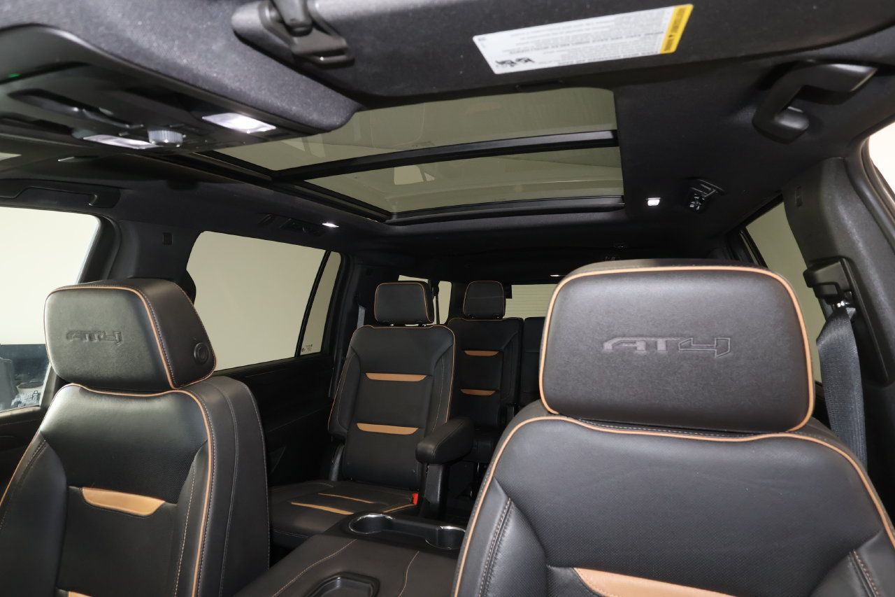 Used 2024 GMC Yukon XL AT4 w/ AT4 Premium Plus Package AWD/4WD image 19