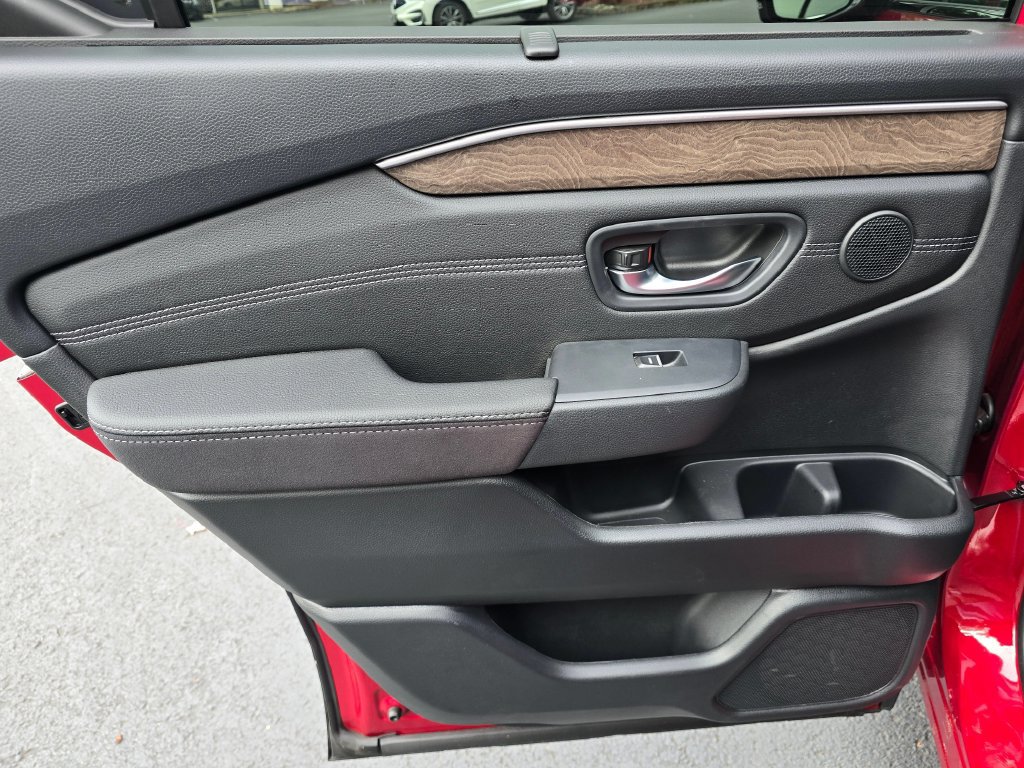 Certified 2026 Honda Pilot Elite image 9