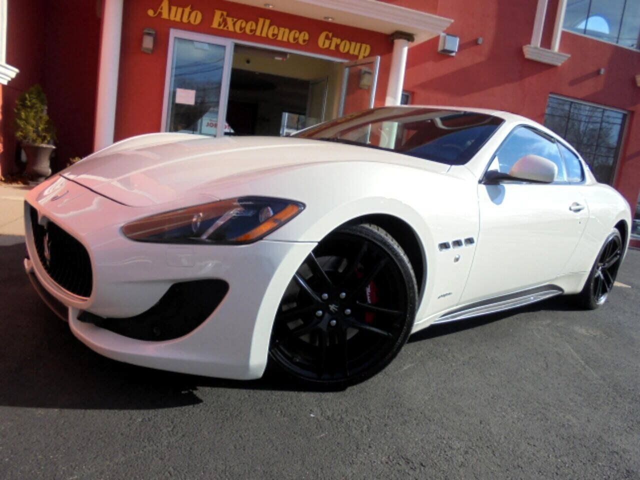 Used 2017 Maserati GranTurismo Sport RWD image 2