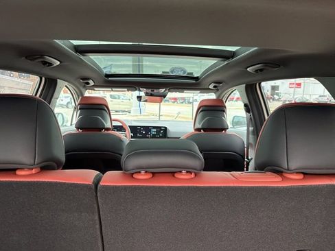 New 2026 Kia Sportage SX Prestige AWD/4WD image 12