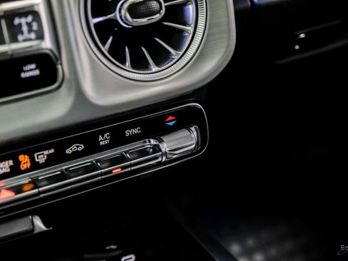 Used 2025 Mercedes-Benz G 63 AMG 4MATIC image 69