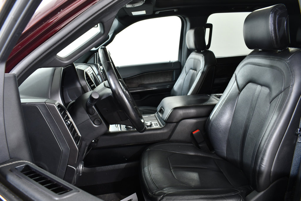 Used 2020 Ford Expedition Limited w/ Equipment Group 302A AWD/4WD image 6