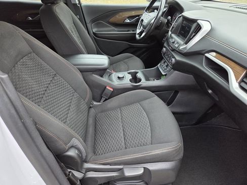 Used 2018 GMC Terrain SLE FWD image 31