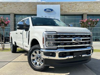 New 2025 Ford F350 Lariat w/ Lariat Ultimate Package