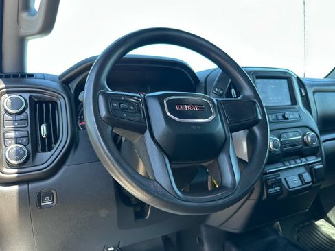 Used 2022 GMC Sierra 2500 Pro w/ Convenience Package AWD/4WD image 28