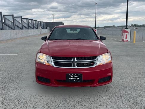 Used 2013 Dodge Avenger SE FWD image 3