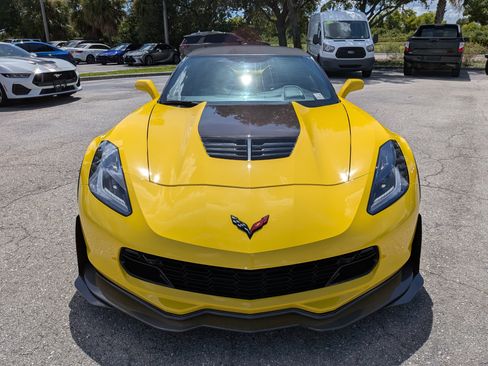 Used 2016 Chevrolet Corvette Z06 w/ 3LZ Preferred Equipment Group RWD image 9