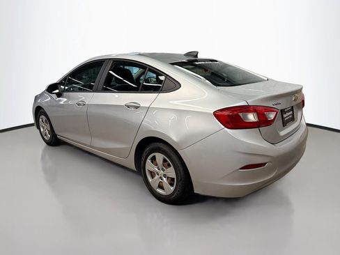Used 2017 Chevrolet Cruze LS image 7