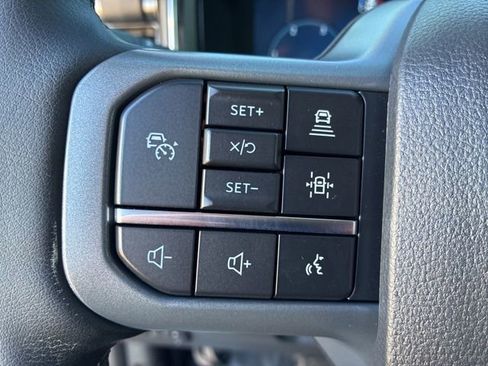 Used 2025 Ford F250 Lariat w/ Lariat Ultimate Package image 43