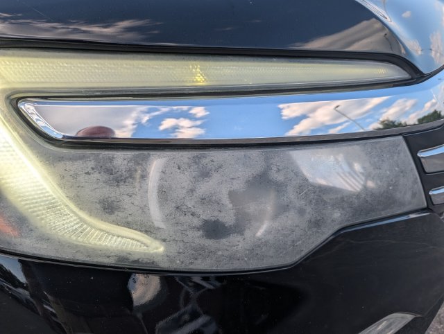 Used 2017 Honda Pilot Touring image 36