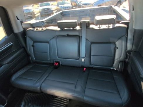 Certified 2022 Chevrolet Silverado 1500 LTZ image 8