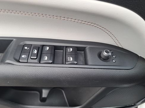 Used 2024 Jeep Compass Limited AWD/4WD image 25