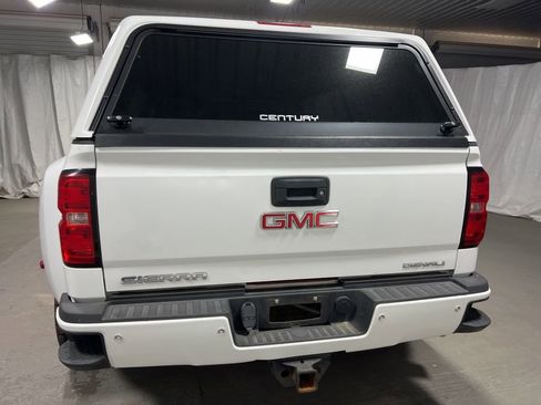Used 2016 GMC Sierra 3500 Denali w/ Duramax Plus Package image 6