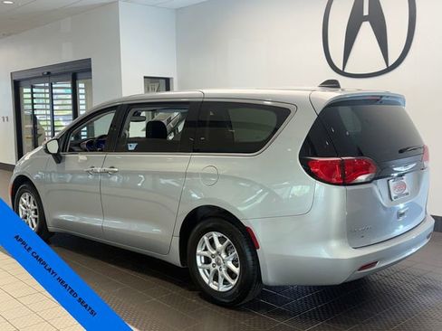 Used 2023 Chrysler Voyager LX FWD image 4