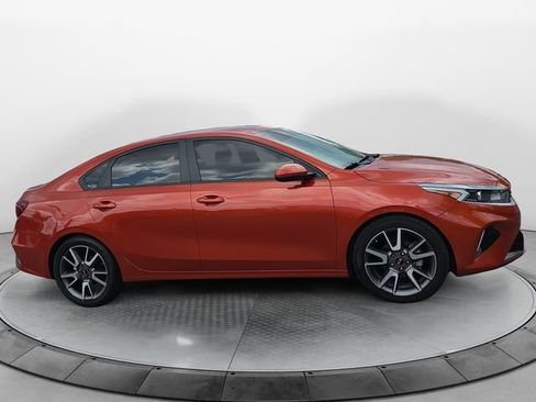 Used 2023 Kia Forte LXS FWD image 6