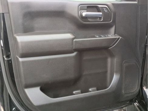 Certified 2024 Chevrolet Silverado 1500 Custom image 11