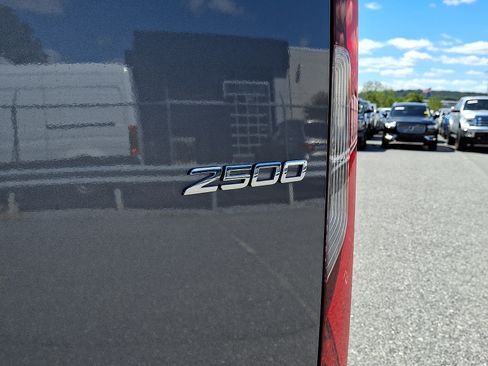 Used 2026 Mercedes-Benz Sprinter 2500 image 30
