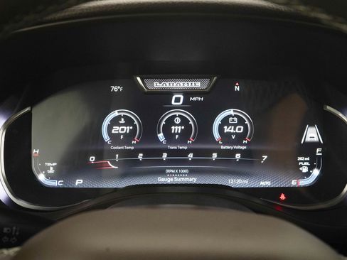 Used 2025 RAM 1500 Laramie AWD/4WD image 20