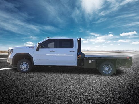 New 2026 GMC Sierra 3500 Pro w/ Convenience Package image 15