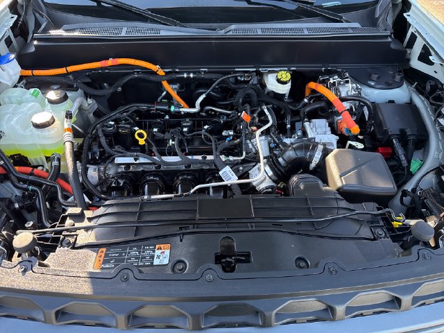 Used 2024 Ford Maverick XLT FWD image 27