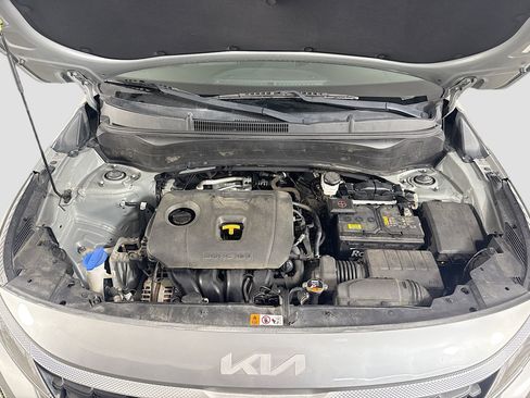 Used 2022 Kia Seltos LX image 38