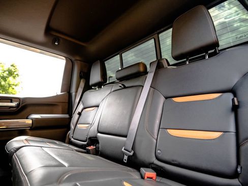 Used 2021 GMC Sierra 1500 AT4 w/ AT4 Premium Package AWD/4WD image 33