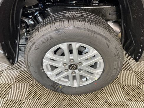 New 2026 Toyota Tundra SR5 image 5