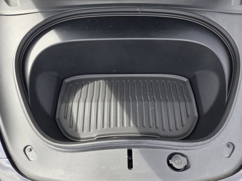 Used 2025 Tesla Model 3 Long Range image 29