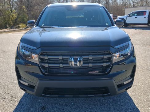 Used 2025 Honda Ridgeline Sport image 7