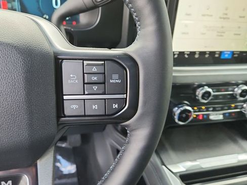 New 2025 Ford F250 Platinum AWD/4WD image 16