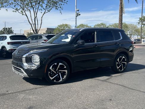 Used 2022 Mitsubishi Outlander SEL image 6