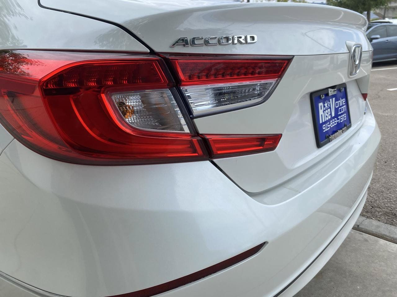 Used 2019 Honda Accord EX-L image 11
