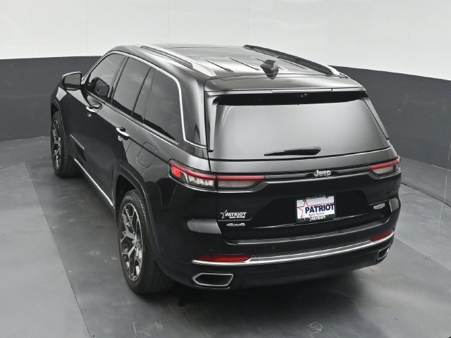Used 2022 Jeep Grand Cherokee Summit AWD/4WD image 40