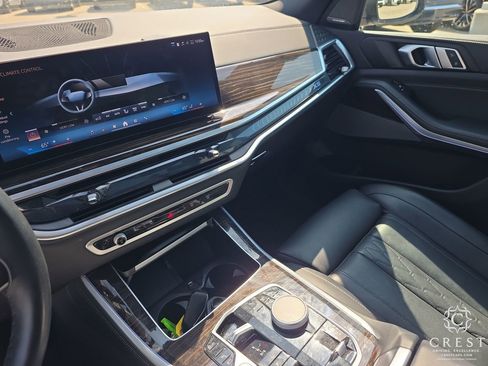 Used 2025 BMW X5 xDrive50e image 19