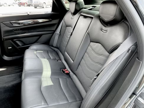 Used 2018 Cadillac CT6 Luxury image 19