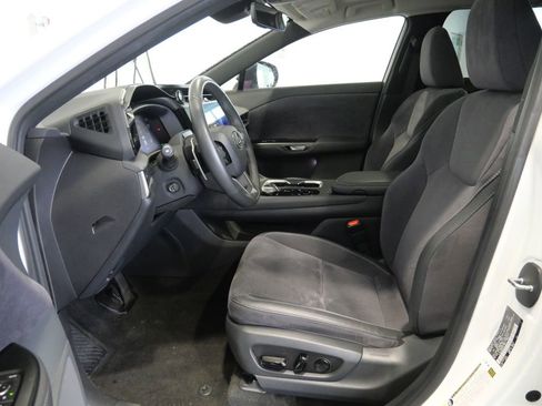 Used 2023 Lexus RZ 450e Premium w/ Accessory Package (2T) AWD/4WD image 15