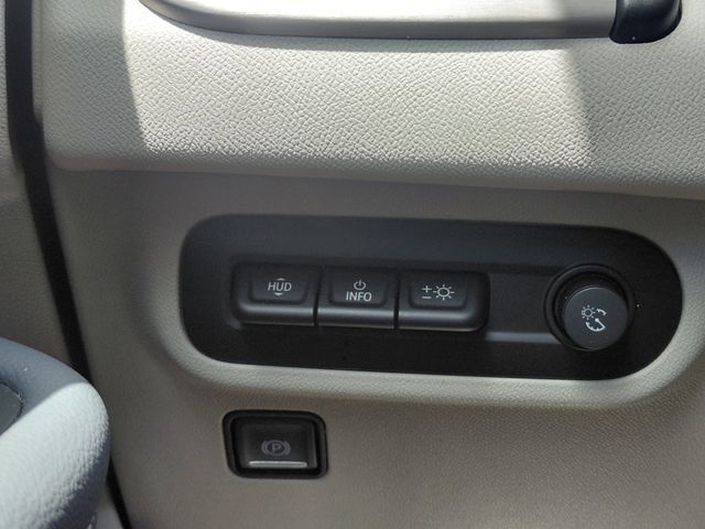 Used 2024 GMC Terrain Denali w/ Denali Premium Package AWD/4WD image 24