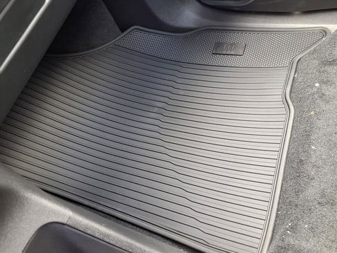 New 2026 Buick Enclave Sport Touring w/ Power Package image 18