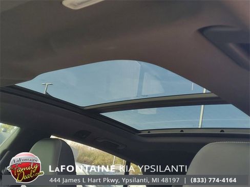 Used 2019 Audi Q8 Premium w/ Convenience Package image 13