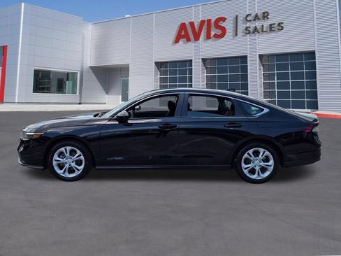 Used 2025 Honda Accord LX image 10