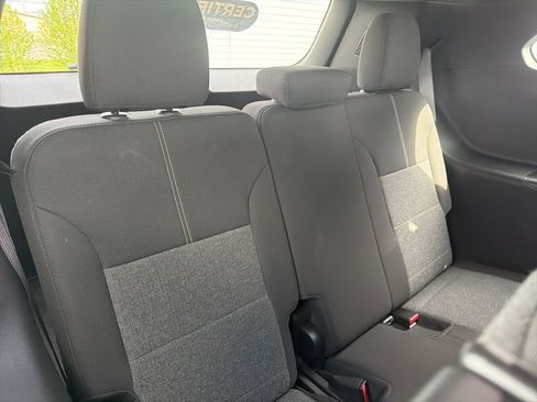 Certified 2025 GMC Acadia Elevation image 8