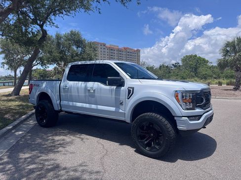 Used 2022 Ford F150 XLT w/ Equipment Group 302A High AWD/4WD image 14