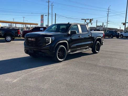 Used 2023 GMC Sierra 1500 Pro w/ Graphite Edition image 9